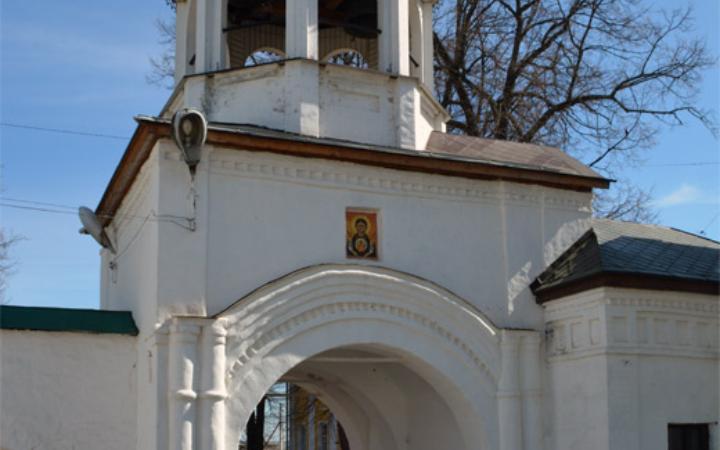 Колокольня Федоровского монастыря